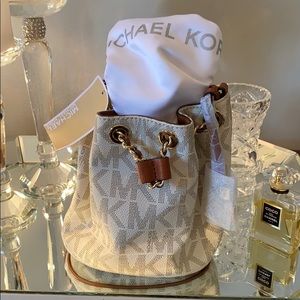 Authentic Michael Kors logo bucket bag